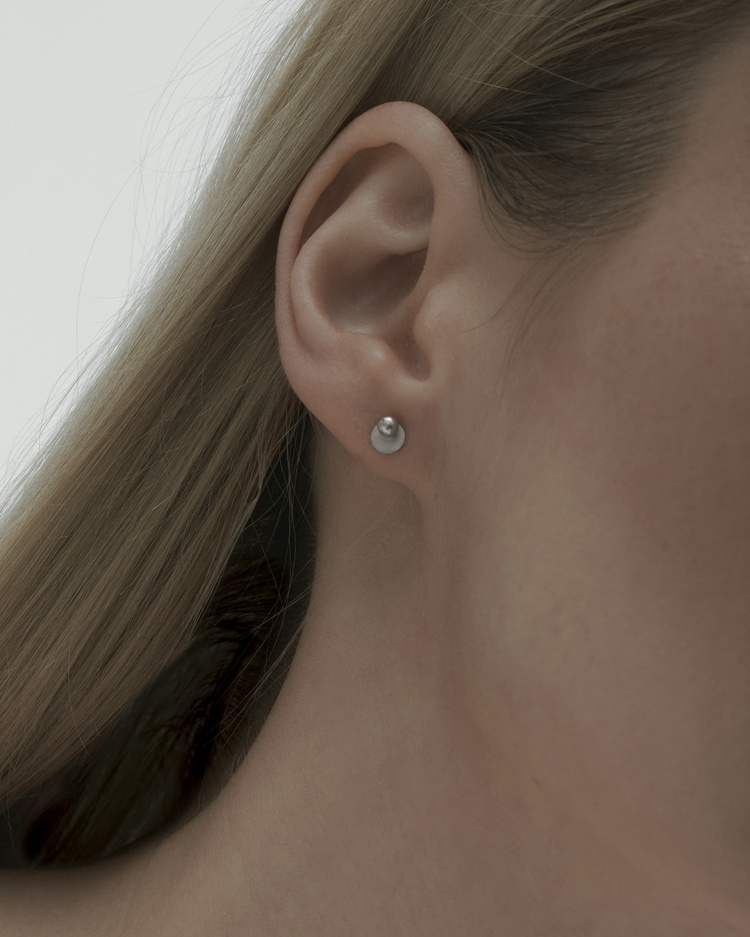 DOT LINE - EARRINGS - AB_DOT_E1