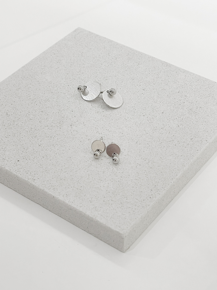 DOT LINE - EARRINGS - AB_DOT_E1