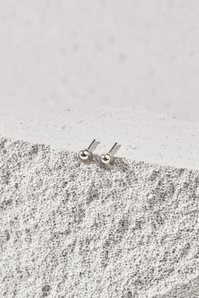 DOT LINE - EARRINGS - AB_DOT_E1